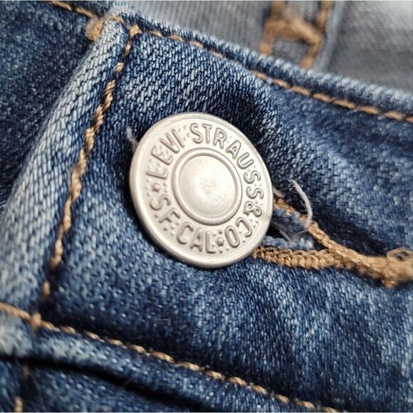 NWT Levi's Medium Wash Midrise Classic Straight Leg Jeans 24W M - Picture 5 of 12